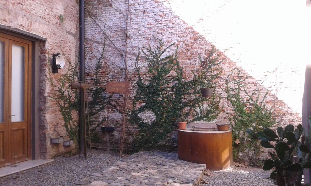 El Patio De Las Glicinas Colonia del Sacramento Buitenkant foto